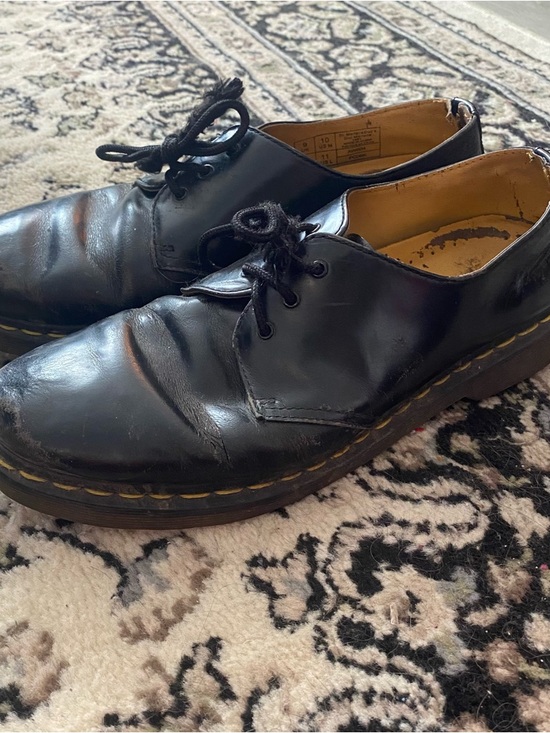 Dr. Martens Other - Men's Doc Marten's Black leather shoes size 10